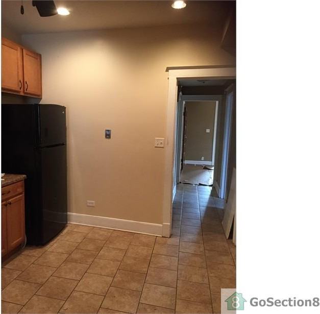 903 N Lockwood Ave #2 - Photo 2 of 11