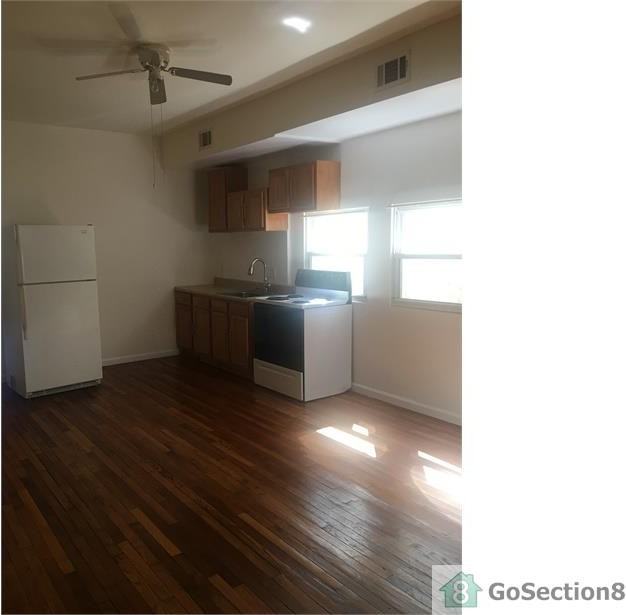 1027 N Caroline St #2 - Photo 2 of 9