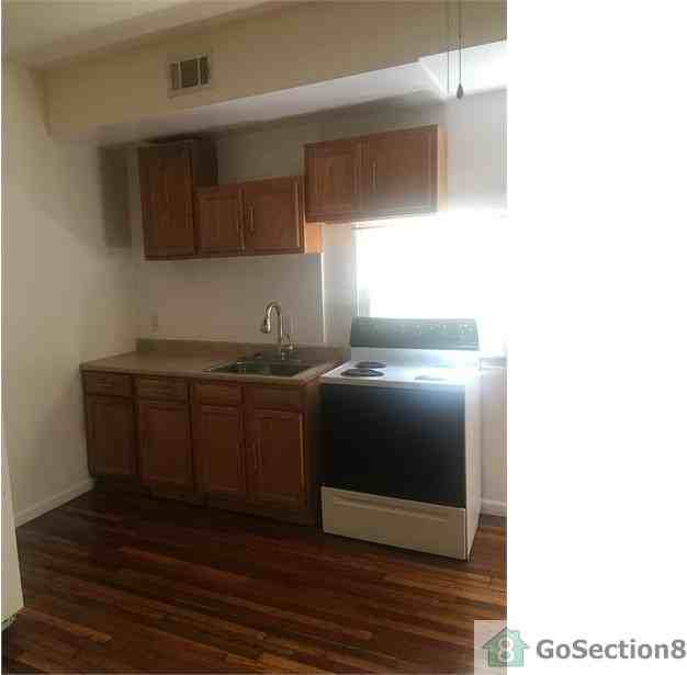 1027 N Caroline St #2 - Photo 3 of 9