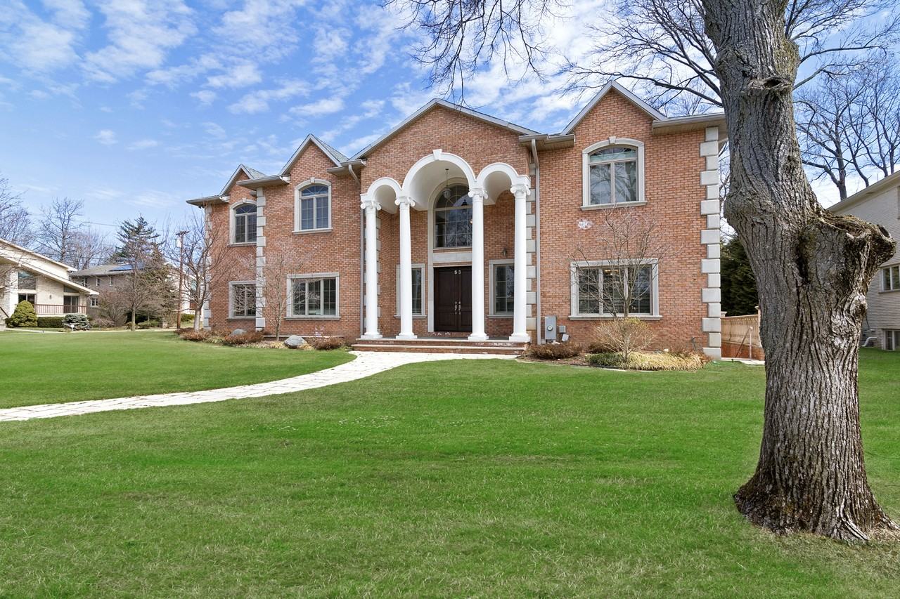 53 Stephen Dr - Photo 2 of 25