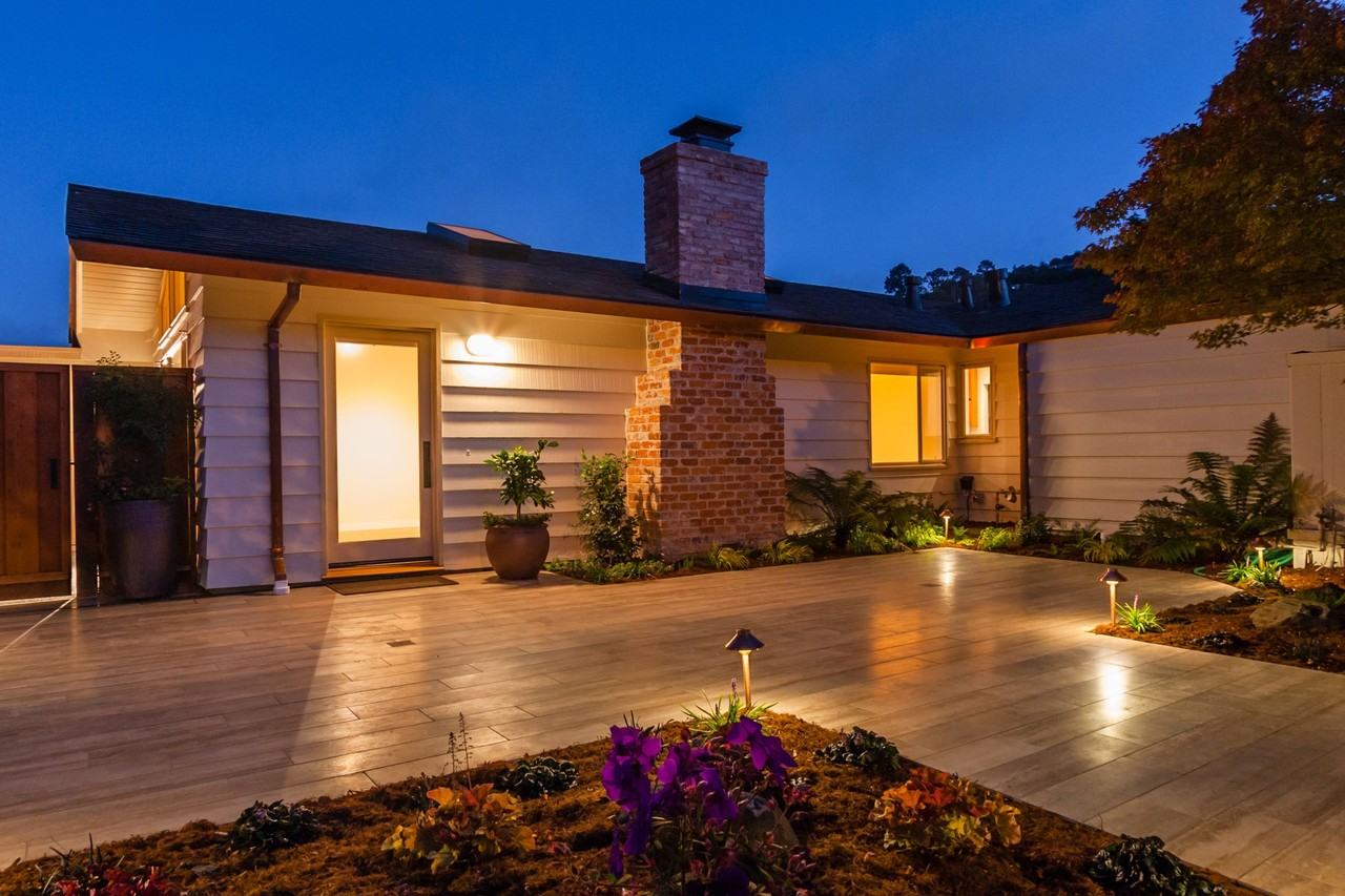 13 Leeward Rd - Photo 3 of 18