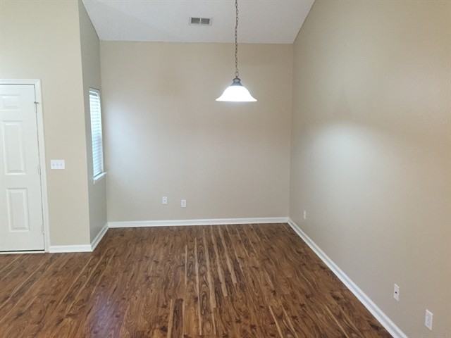 516 Amsonia Cir - Photo 3 of 21