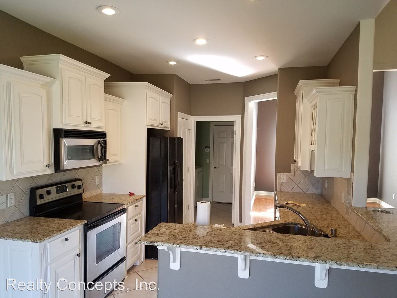 2363 Hidden Creek Dr - Photo 3 of 13