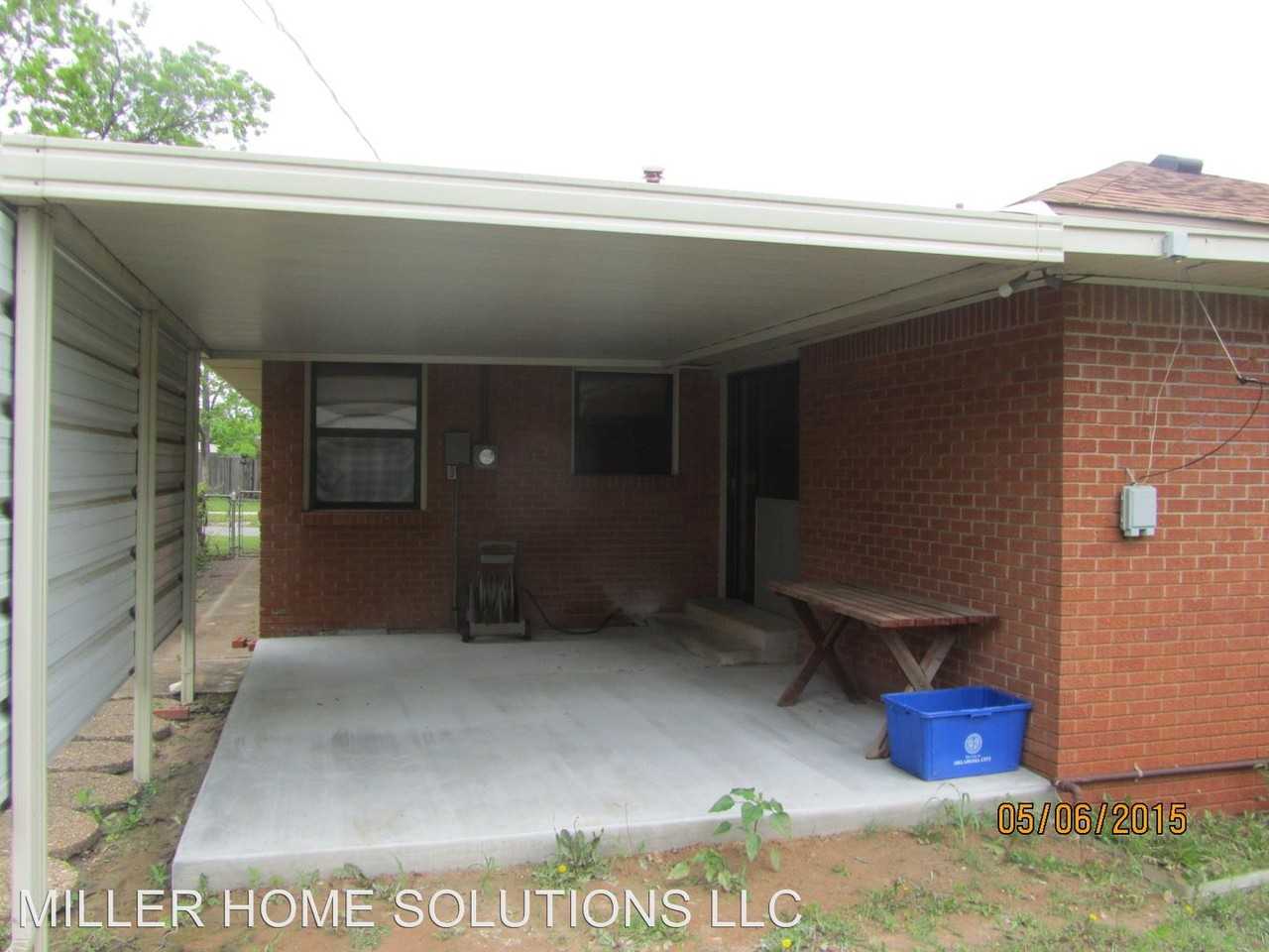 1036 SW 53rd St - Photo 3 of 15