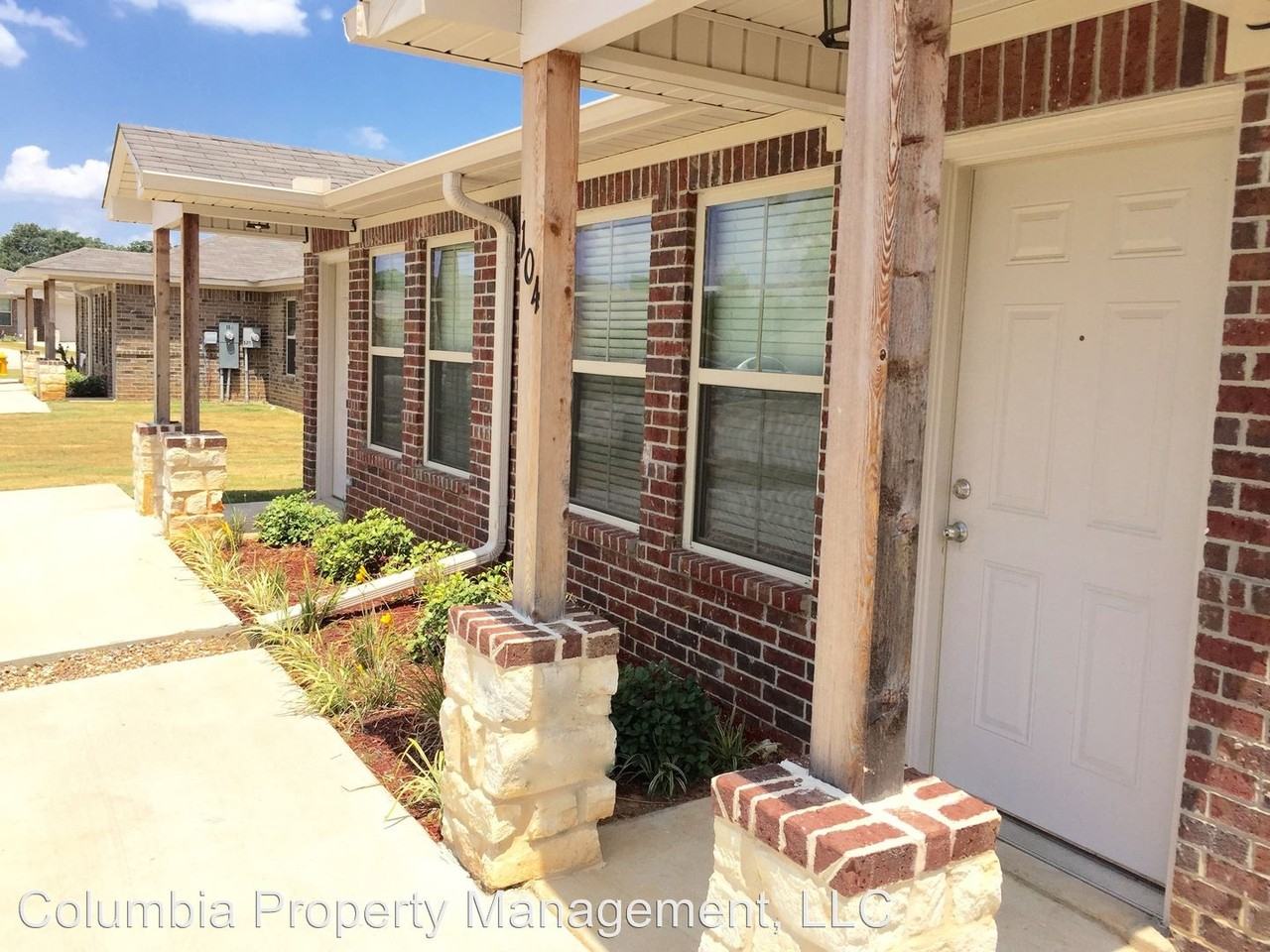 310 Marshall Ridge Dr - Photo 2 of 15