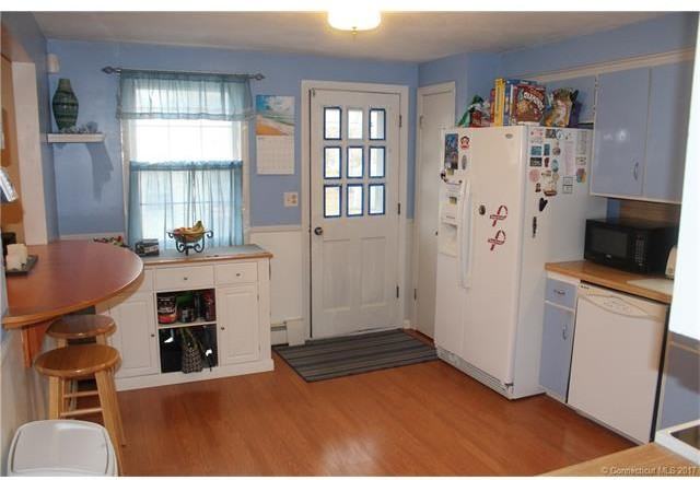 84 Wellman Rd - Photo 3 of 26