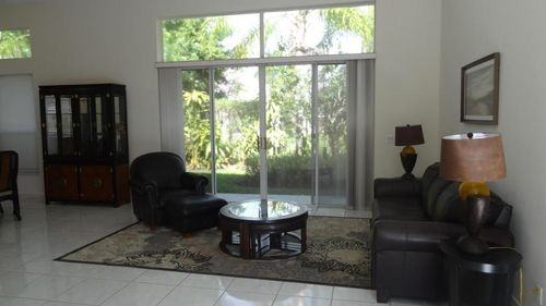 10769 Maple Chase Dr - Photo 3 of 8