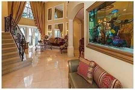 3988 NE 194th St - Photo 3 of 8