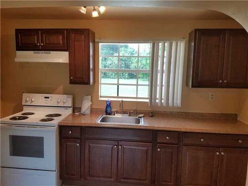 5601 W Broward Blvd - Photo 2 of 6