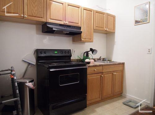 886 Huntington Ave #9LA - Photo 3 of 4