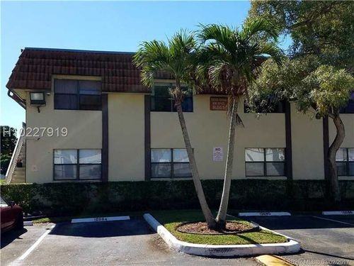 10086 NW 6th St C101 - Photo 3 of 6