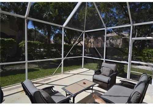 11478 NW 48th Ct - Photo 3 of 8