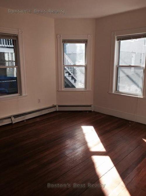 4 Timon Ave - Photo 3 of 8
