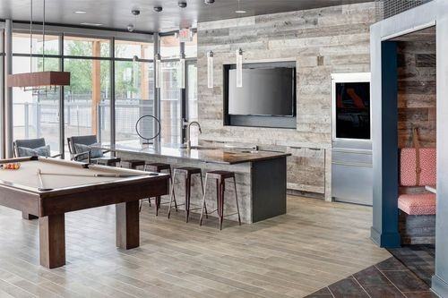 660 Yorktown St #C3 - Photo 3 of 8