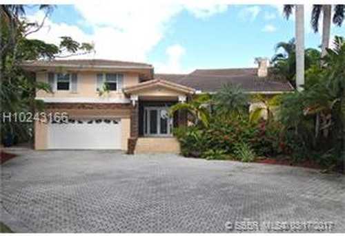 451 Centre Is #451 - Photo 3 of 8