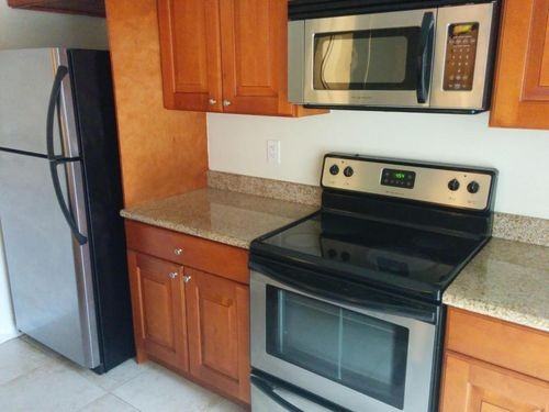 516 Green Springs Pl - Photo 2 of 8