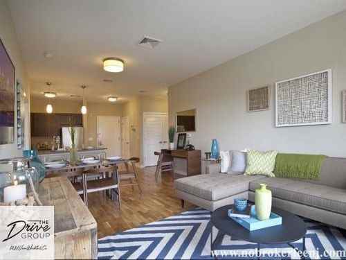 2024 Center Ave #778