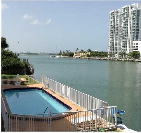 7917 N West Bay Shore Dr - Photo 2 of 6