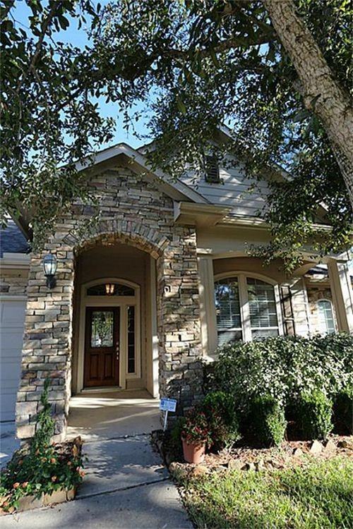 26102 Bent Meadow Ct - Photo 2 of 8