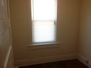 1517 N 22nd St #B - Photo 3 of 8