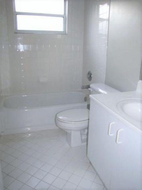 1023 Julia Heights Dr - Photo 2 of 8