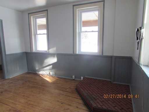 825 W Winter Rd - Photo 3 of 12