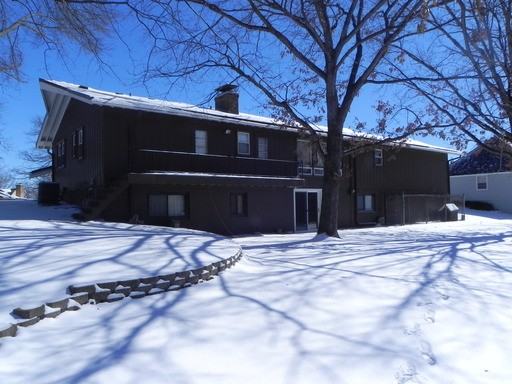 6108 NW Webb Cir - Photo 2 of 25