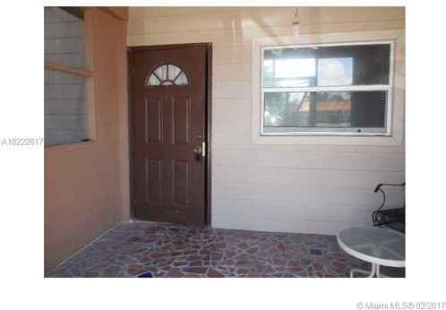 3680 SW 26th St - Photo 3 of 8