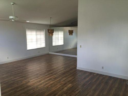 4186 NW 6th St - Photo 2 of 8