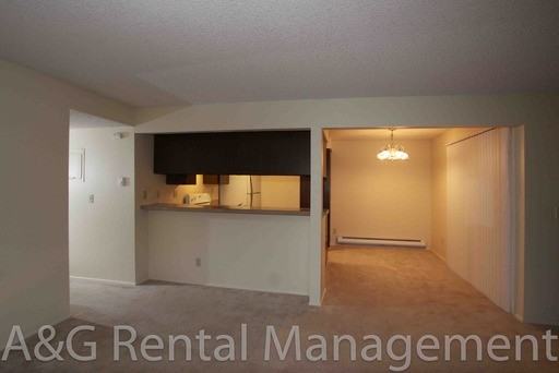 2679 NE Rene Ave - Photo 3 of 24