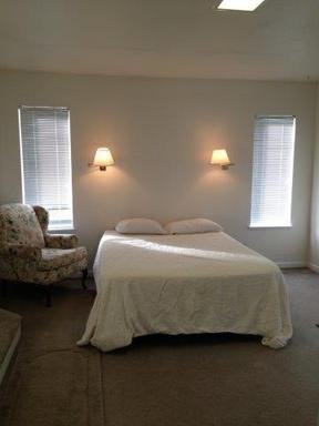 2684 US-12 - Photo 3 of 8