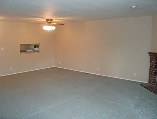 520 Ryan Rd - Photo 3 of 11