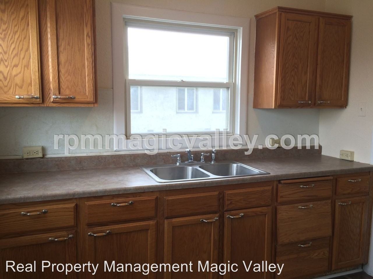 120 11th Ave N - Photo 3 of 7