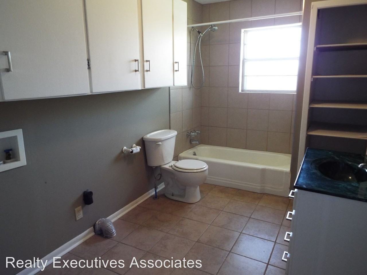 3220 Blue Springs Rd - Photo 2 of 14