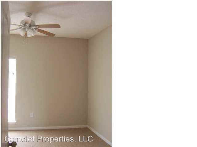 37 Pine Meadows Cir - Photo 2 of 11