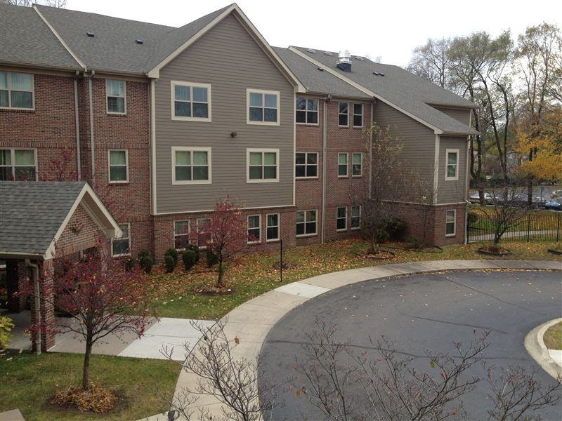 Meyers Plaza Co-op Senior Apartments - Photo 2 of 19
