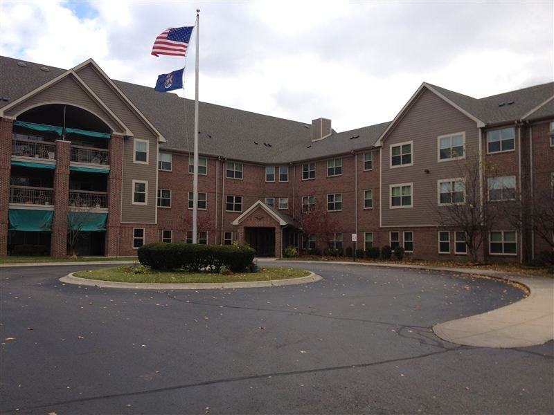 Meyers Plaza Co-op Senior Apartments - Photo 3 of 19