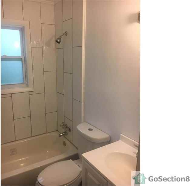 1726 Mary George Ave NW - Photo 3 of 23