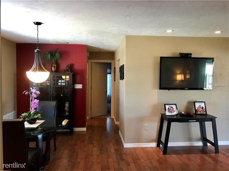 4615 Busti Dr - Photo 3 of 10