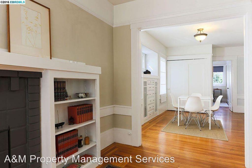 2515 Ashby Ave - Photo 3 of 14