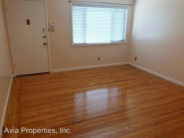 169 Martin Pl - Photo 3 of 14