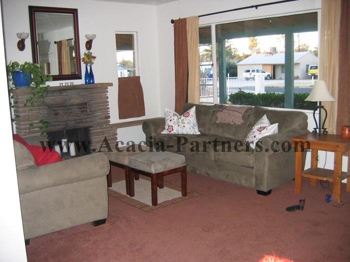 4150 E 17th St - Photo 3 of 10