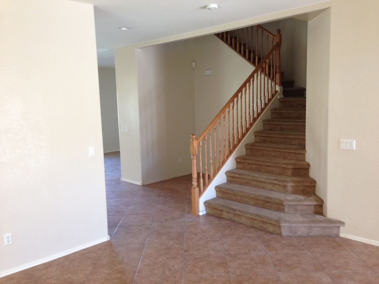 5126 W Beverly Rd - Photo 3 of 18