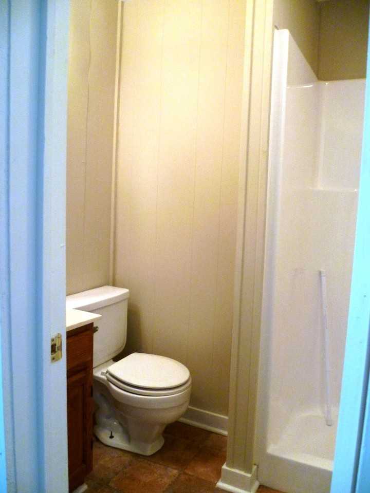 829 Matheson Rd - Photo 2 of 10