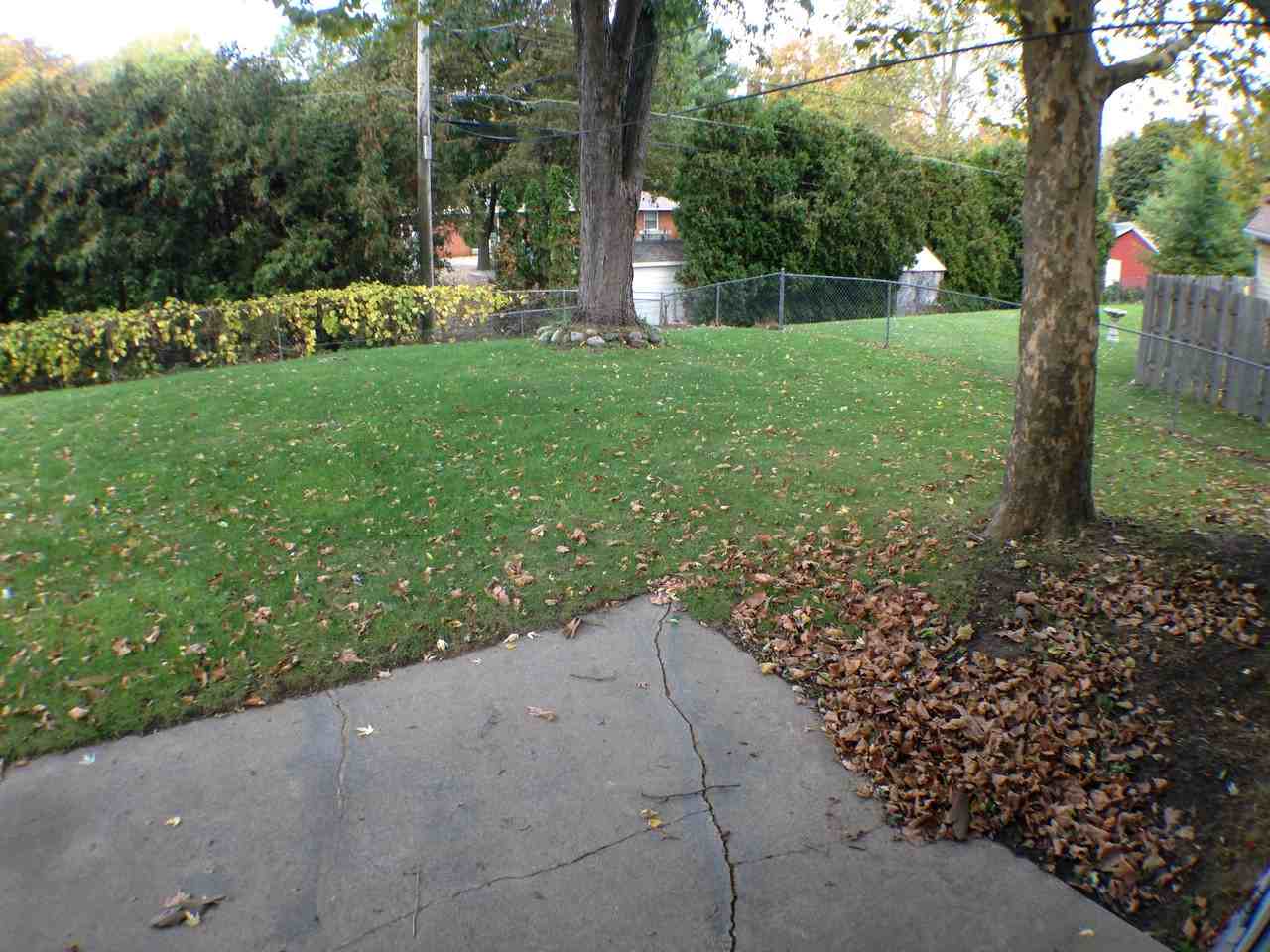 1365 W Eventide Dr NE - Photo 3 of 14