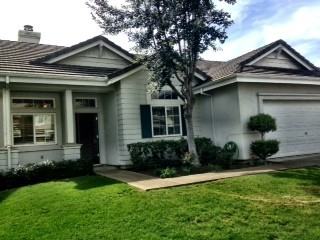 3858 Bridlewood Cir - Photo 3 of 16