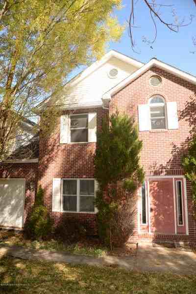 213 Marcaby Ln - Photo 3 of 5