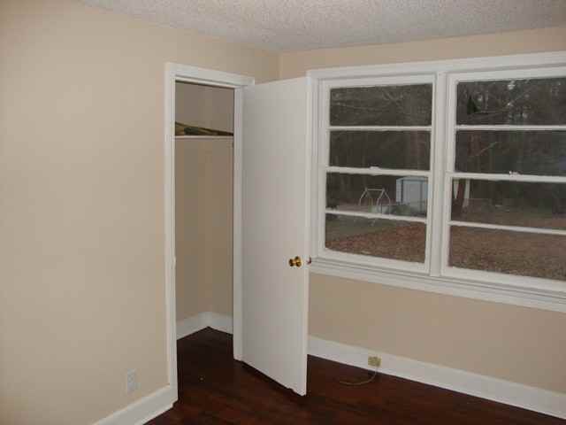 721 Vernon St - Photo 3 of 9