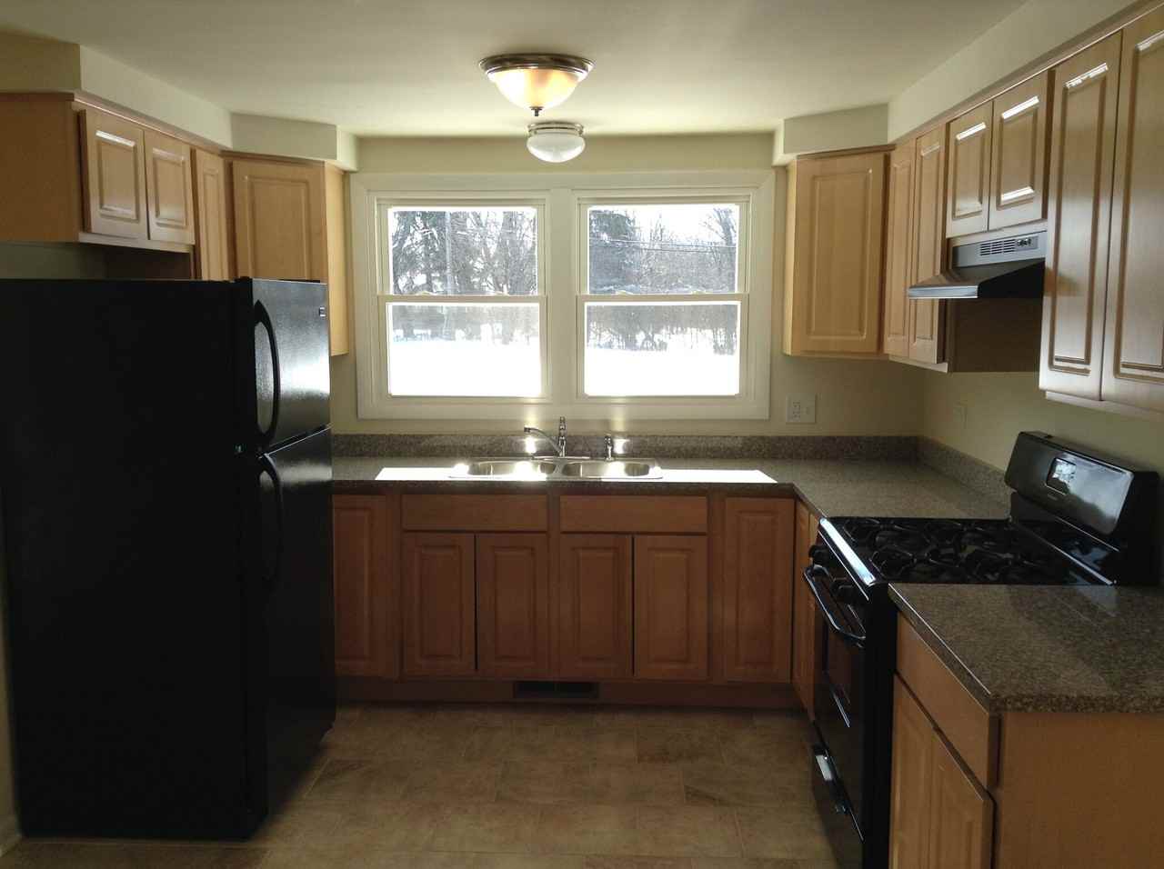 4625 189th St - Photo 3 of 16