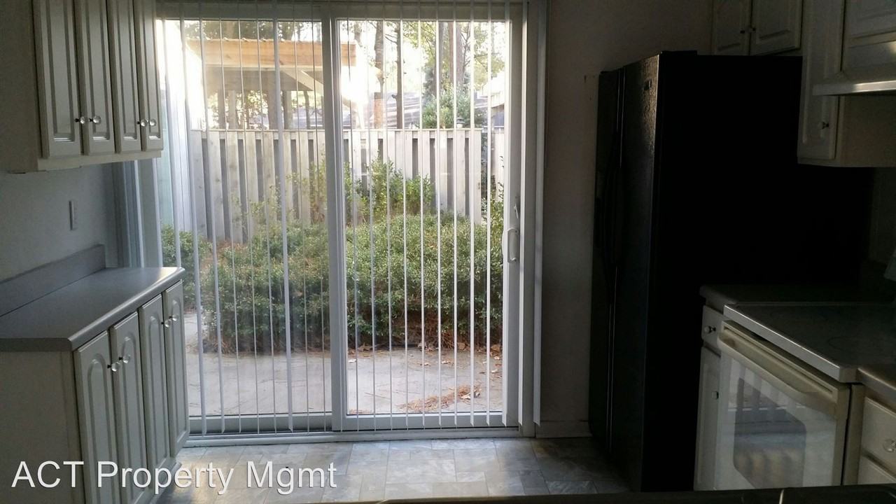 108 Mallard Cove - Photo 3 of 4